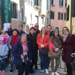 Venice Small Group Tour With Local Guide - Iconic Landmarks: San Marco Square and the Bridge of Sighs