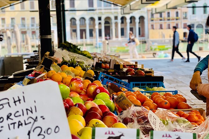 Venice Street Food Tour with Local Guide with Local Food Market Visit - Discovering Rialto Market’s Vibrant Stalls