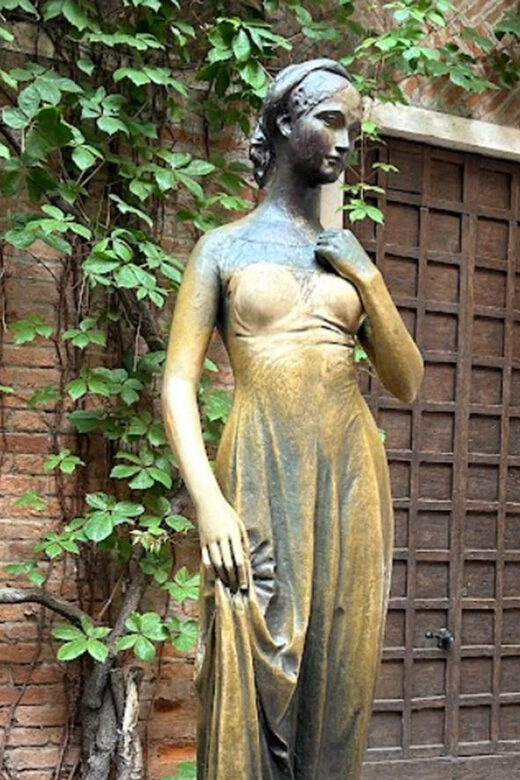 Verona: Juliets House Fast-Track Entry Ticket & Audio Guide - Discover Juliet’s House in Verona for $28
