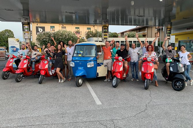 Vespa tour Lago di Garda (solo noleggio) - Vespa Models and Insurance Coverage