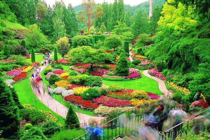 Victoria BC Ferry Mile Zero 1 Day City Tour from Vancouver - Visiting the Butchart Gardens: An Iconic Flower Paradise