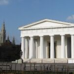 Vienna Private Evening Walking Tour - Starting Point and Flexibility in Meeting Arrangements