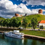 Vilnius : Sightseeing Walking Custom Tour with a Local Guide - From the Old Town to the Castle District