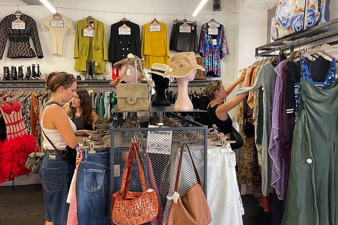 Vintage Shopping Tour in Milan - Exploring Via Edmondo de Amicis’s Vintage and Secondhand Shops