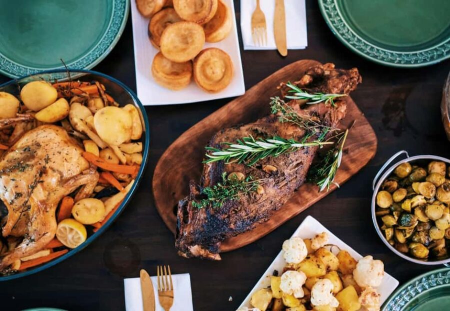 VIP PRIVATE FOOD TOUR: 7 hours - Starting Point: Convenient Hotel Pickup in Prague