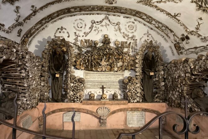 VIP Rome Catacombs Night Tour with Capuchin Crypts - Starting the Evening with the Capuchin Crypts at Piazza Barberini