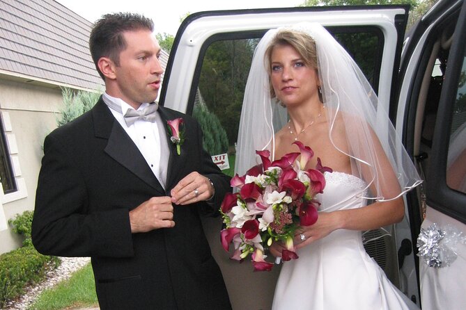 VIP Traverse City Michigan Movie Stars Wedding Shuttle - How the Pickup and Drop-Off Are Organized