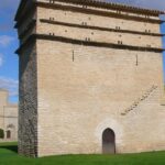 Visit and tasting in Otazu - Exploring the Old Winery and the Art Collection