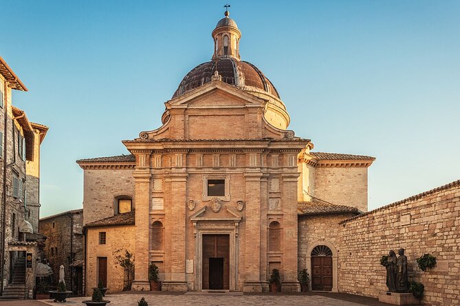 Visit ASSISI on foot with the Audio guide app for Smartphone - How the App Enhances Your Assisi Walk