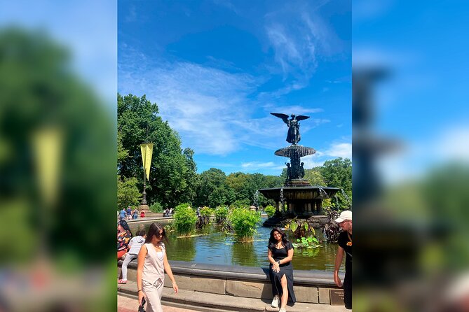 Visit New York at your own pace with no groups or schedules - Discovering Over 100 Points of Interest