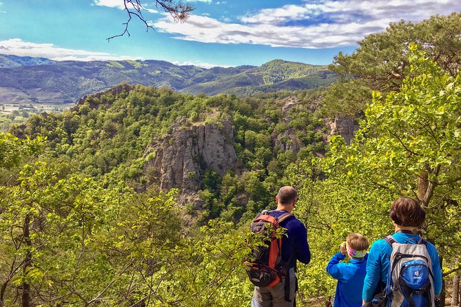 Wachau for Adventurers - Exploring Dürnstein: The Medieval Village with a Historic Castle