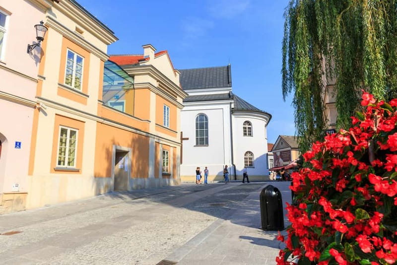 Wadowice: John Paul II Hometown - Convenient Pickup from Krakow and Small Group Setting