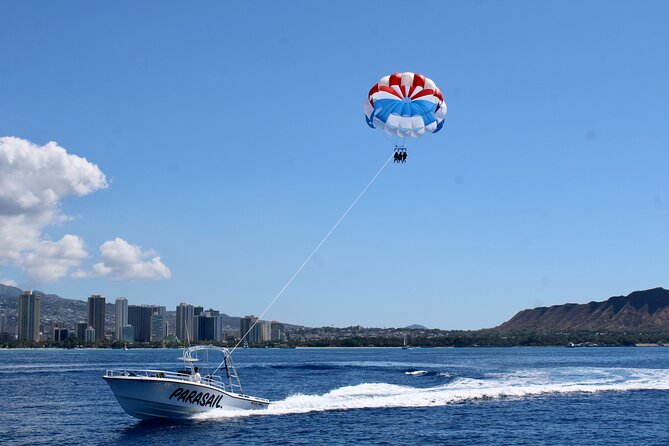 Waikiki Xtreme Parasailing - The Crew: Friendly, Knowledgeable, and Fun