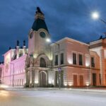 Walking tour in Kutaisi - Exploring the Park of Love and Central Market Highlights