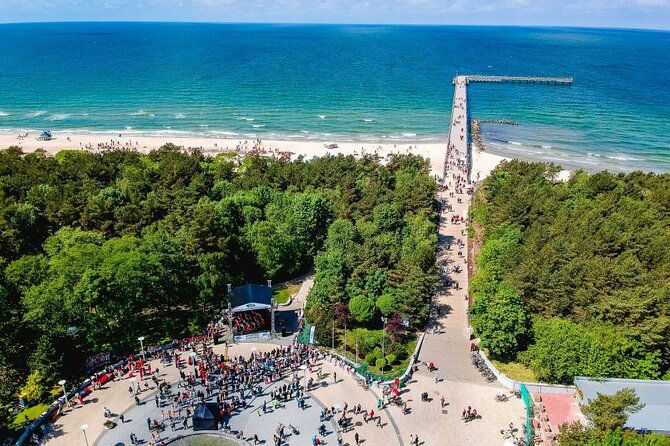 Walking Tour in Palanga - Capital of Amber - Visiting the Amber Museum: The Heart of the Tour