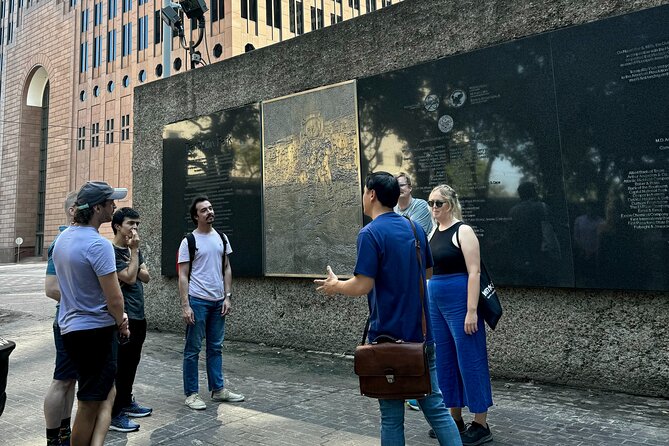 Walking Tour of Houston: History, Architecture, Street Art - Admiring the Gulf Building’s Art Deco Charm