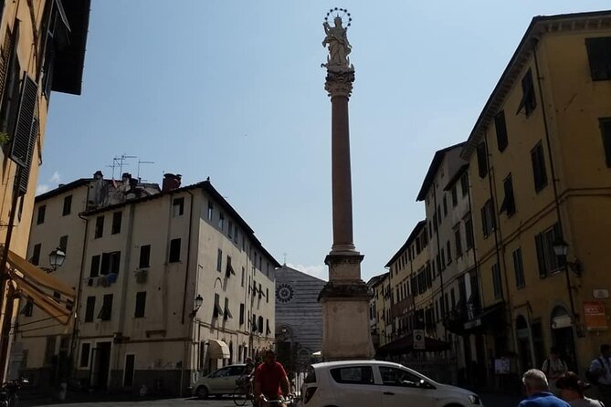 Walking tour of Lucca and its walls - Viewing Roman Remains at the Church of St. Mary of the Rose