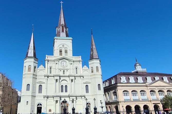 Walking Tour of New Orleans - The French Quarter’s Infamous Political and Crime Figures
