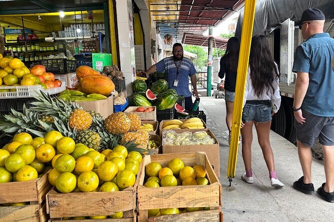 Walking Tour of Puerto Vallarta Culture, Cuisine, and History - Exploring Puerto Vallarta’s City Hall and Main Church