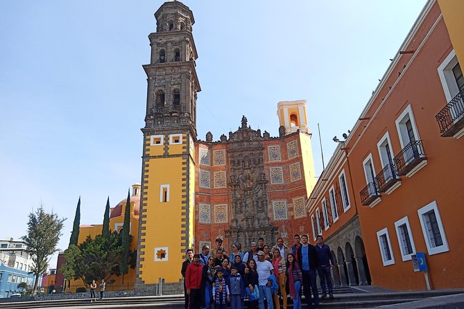 Walking tour of the city of Puebla - Exploring the Biblioteca Palafoxiana and Callejón de los Sapos