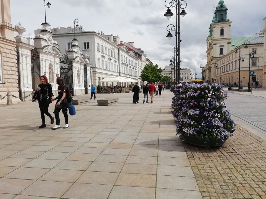 Warsaw: 2-Hour Chopin's Life Walking Tour - Visiting Chopin’s Warsaw: The Itinerary