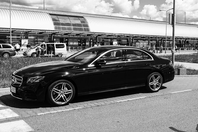 Warsaw Chopin Airport Private Transfer - The Price and What’s Included