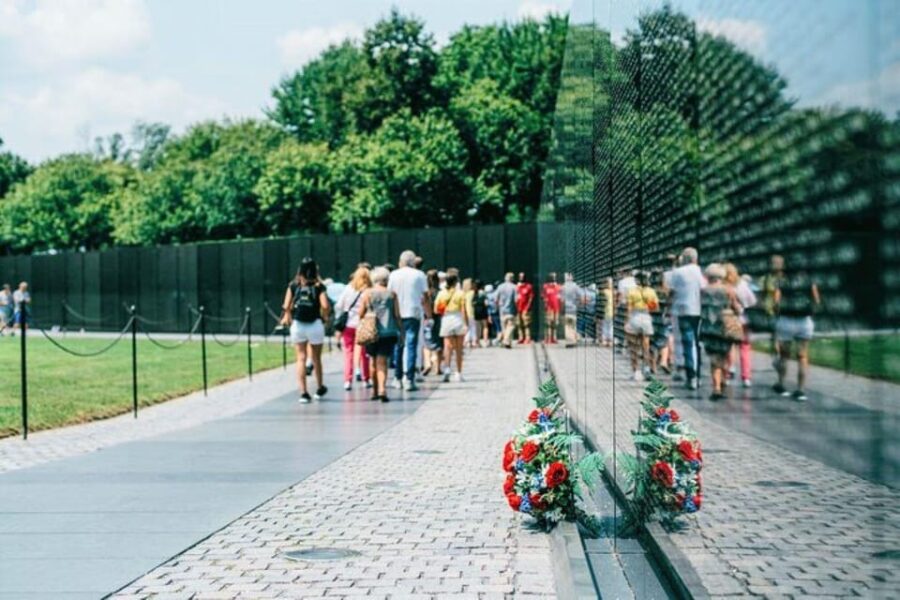 Washington DC: Grand Sightseeing Tour - Memorials Honoring Veterans and Their Sacrifices