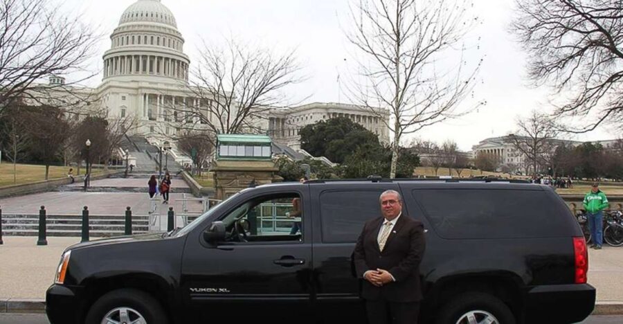 Washington DC: Multilingual Private Day or Evening SUV Tour - Multilingual Guides Enhance the Experience