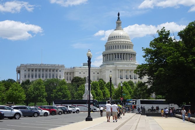 Washington DC Museums self-guided walking tour & scavenger hunt - Exploring the National Mall’s Museums Through Challenges