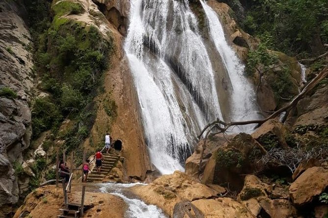 Waterfall Experience - Cultural Stops and Local Insights on the Drive