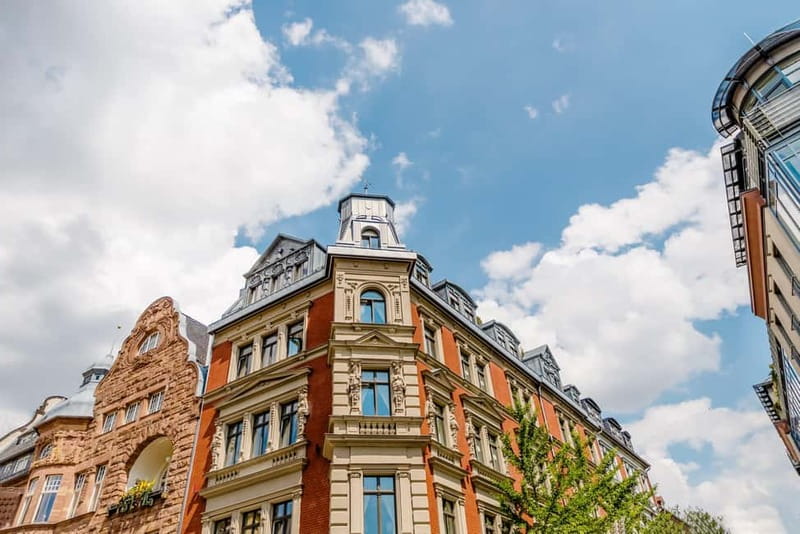 Weimar: Express Walk with a Local in 60 minutes - Exploring Weimar’s Landmark Sites