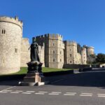 Windsor Castle and Hampton Court Private Car with Driver Guide - Exploring Hampton Court Palace and Tudor History