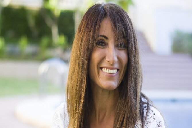 Wine and Tapas Tasting Tour from Alicante, Private Van - Visiting Bodegas Faelo: The First Stop