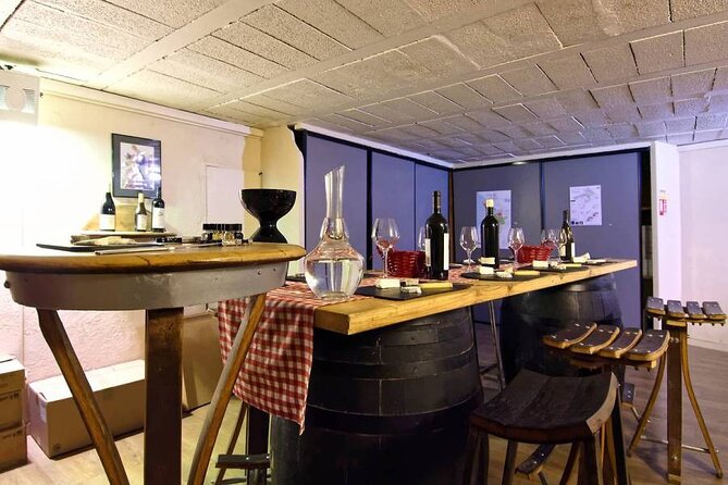 Wines and Cheeses: Learning to combine perfectly - Bordeaux’s Small-Group Wine and Cheese Tasting: An Honest Review