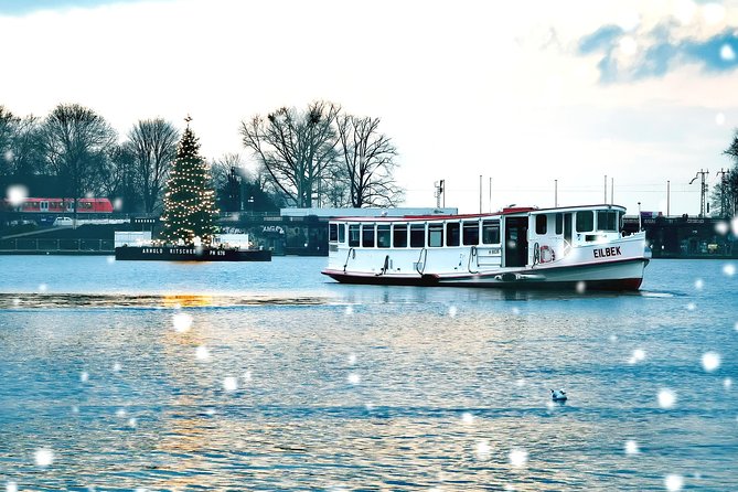 Winter Alster tour - Scenic Stops Include Hamburg’s Harbor Basin and Pearl of the City