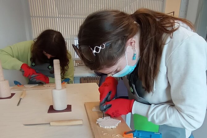 Wood carving workshop in Santorini no1 - What the Workshop Includes: Tools, Guidance, and a Personal Keepsake