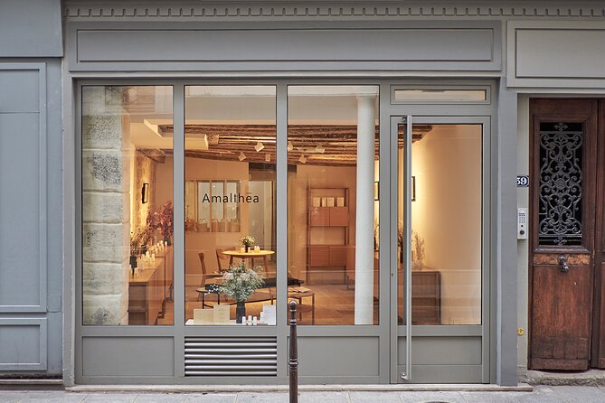 Workshop in Paris 100% Organic Lip Care - The Parisian Boutique Setting in the Marais