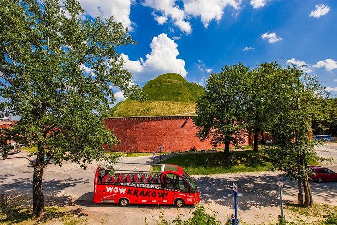 WOWKrakow! Hop on Hop off Bus! 1 tour ticket - Starting Point at Hotel Galaxy