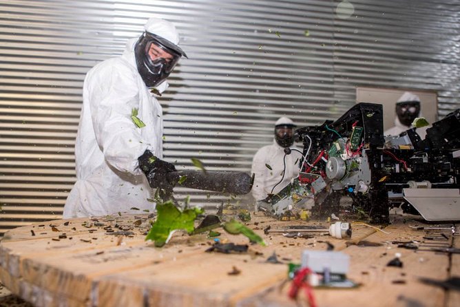 Wreck Room - A Destruction Experience, Standard Wrecking - The Unique Destruction Activity in Las Vegas