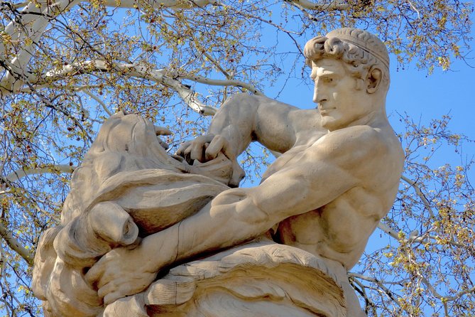 Wroclaw District Of The Four Temples Private Tour - Visiting the White Stork Synagogue