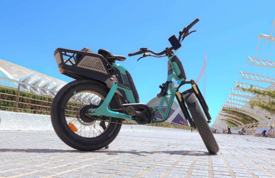 Yamaha Fat Bike Adventure: Valencias Past and Future - From the Ruzafa Neighborhood to Valencia’s Historic Landmarks