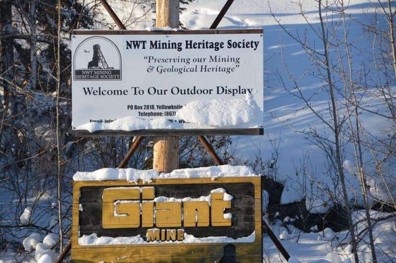 Yellowknife: City Tour - Starting the Yellowknife Tour at the Northwest Territory Legislature