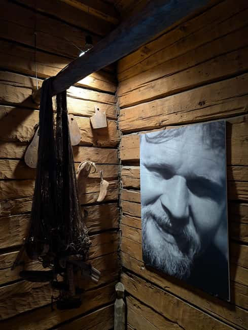 Ylläs: Särestöniemi Museum Tour with Art Workshop - Scenic Drive Through Lappish Landscapes to Särestöniemi Museum