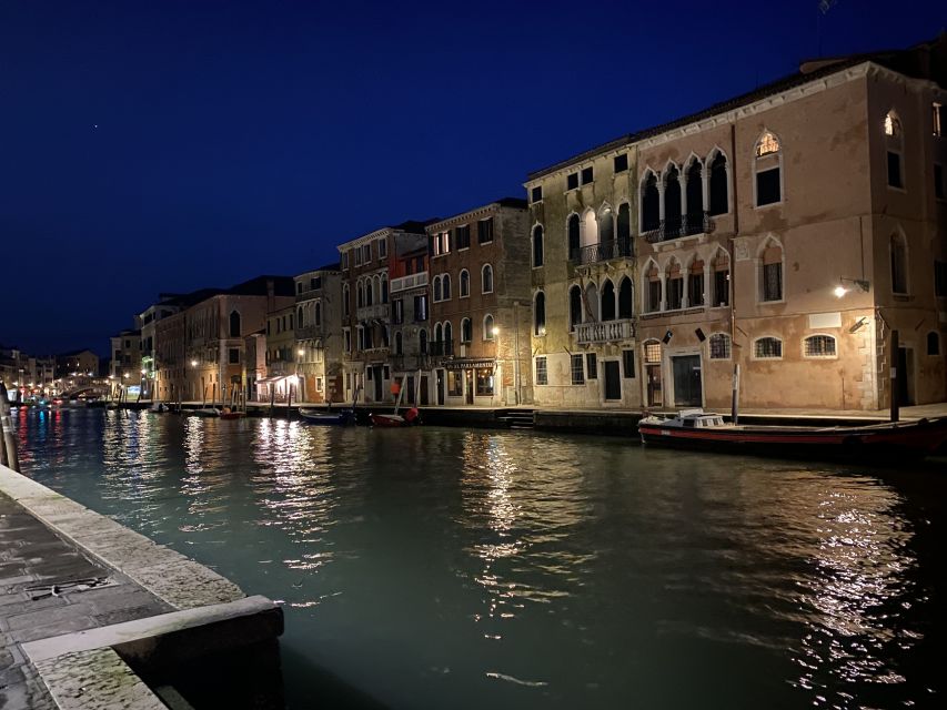 Your evening in Venice - Walking Through Venice’s Last Residents’ City Place
