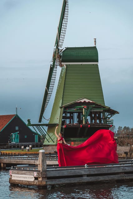 Zaanse Schans: Photoshoot Near Amsterdam with Windmills - The Location: Zaanse Schans Windmills and Historic Houses
