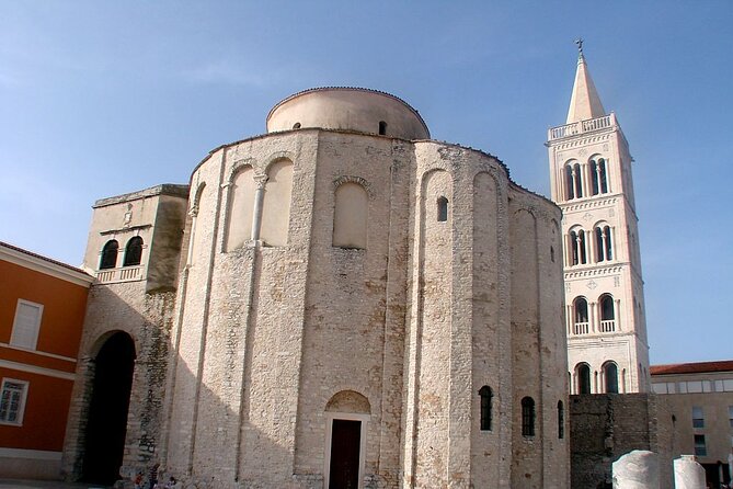 Zadar Walking Tour sponsored by Gligora Cheese and deli. - The Mummified Body at St. Simeon’s Church