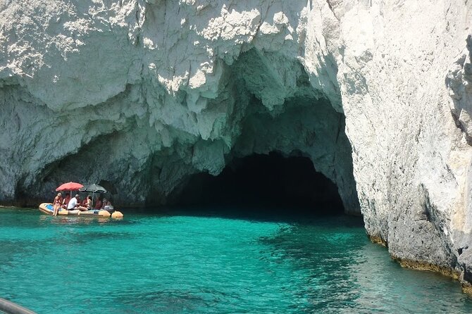 Zakynthos: Marathonisi, Cameo Island and Keri Caves Tour - Exploring Cameo Island and Its Secluded Beach