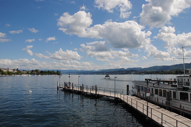 Zurich 360 City Walk Tour Including Hidden Spots - Exploring Bahnhofstrasse and Nearby Streets