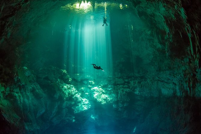 2 cenote divings (including one deep diving) for advanced divers in Tulum - Exploring the Deep at Cenote Pit