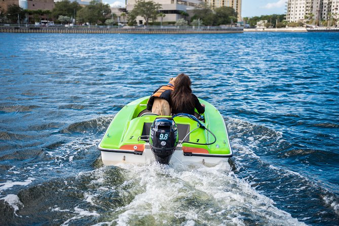 2 Person Mini Power Boat Rental at Tampa Riverwalk - Convenient Meeting Point at Tampa Riverwalk